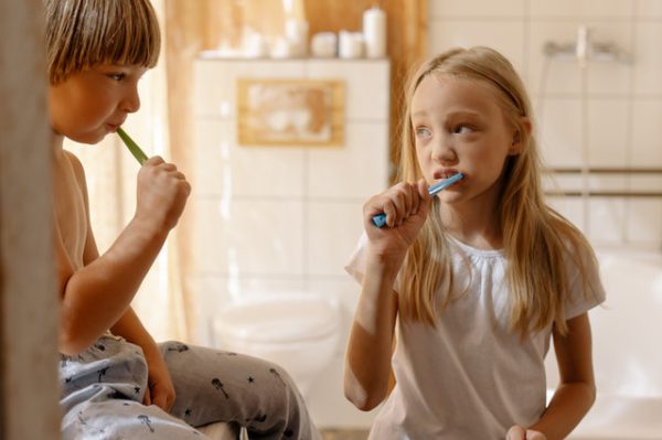 Ile razy dziennie powinno się myć zęby?